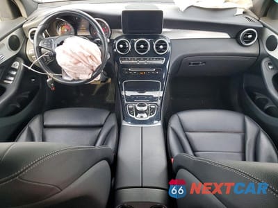 Zdjęcie 8 z 13 samochodu: 2017 MERCEDES-BENZ GLC 300 4MATIC VIN:WDC0G4KB5HF140341 - miniatura