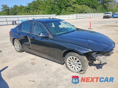 Czwarte zdjęcie samochodu z boku: 2014 BMW 328 I VIN:WBA3A5C57EJ464903 - miniatura