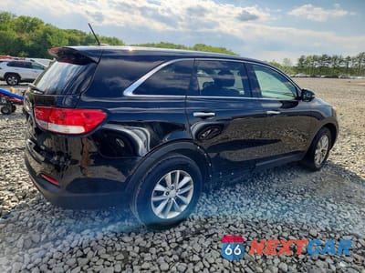 Trzecie zdjęcie samochodu z tyłu: 2018 KIA SORENTO L VIN:5XYPG4A38JG429361 - miniatura