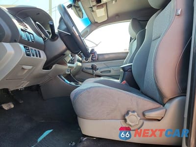 Zdjęcie 7 z 12 samochodu: 2012 TOYOTA TACOMA PRERUNNER ACCESS CAB VIN:5TFTU4GN9CX026182 - miniatura