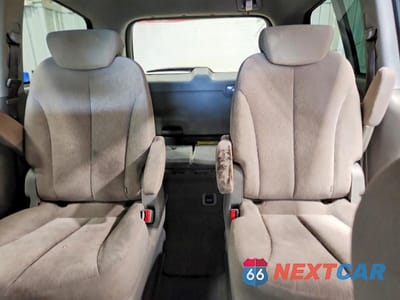 Zdjęcie 10 z 13 samochodu: 2009 KIA SEDONA LX VIN:KNDMB233996295431 - miniatura