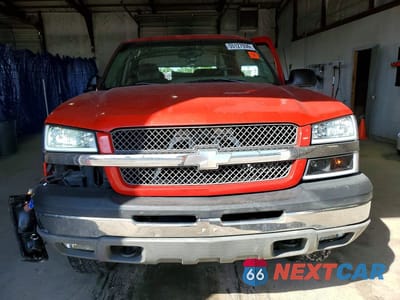 Piąte zdjęcie samochodu w środku: 2003 CHEVROLET SILVERADO K1500 VIN:2GCEK19T131190080 - miniatura