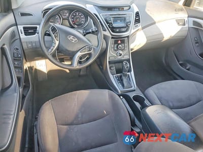 Zdjęcie 8 z 12 samochodu: 2016 HYUNDAI ELANTRA SE VIN:5NPDH4AE7GH680164 - miniatura