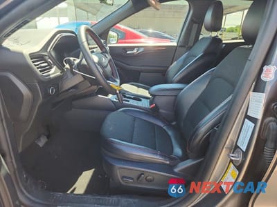 Zdjęcie 7 z 14 samochodu: 2025 FORD ESCAPE ST LINE VIN:1FMCU9MN5SUB20234 - miniatura
