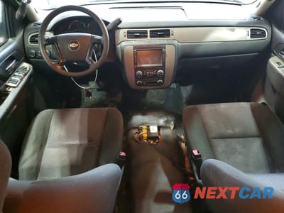 Zdjęcie 8 z 13 samochodu: 2013 CHEVROLET TAHOE SPECIAL VIN:1GNSK2E0XDR309989 - miniatura