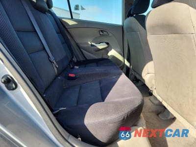 Zdjęcie 10 z 13 samochodu: 2010 HONDA INSIGHT LX VIN:JHMZE2H58AS040058 - miniatura