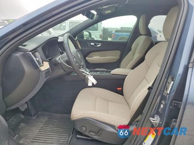Zdjęcie 7 z 13 samochodu: 2026 VOLVO XC60 PLUS VIN:YV4M12RC6T1416816 - miniatura