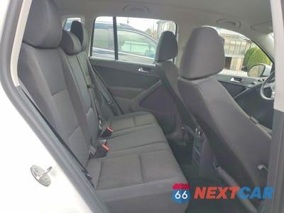 Zdjęcie 11 z 14 samochodu: 2014 VOLKSWAGEN TIGUAN S VIN:WVGBV3AX1EW564957 - miniatura