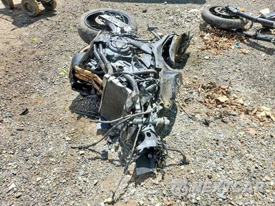 Drugie zdjęcie samochodu z przodu: 2022 YAMAHA YZFR7 VIN:JYARM38E9NA004431 - miniatura