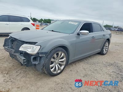 2019 CHRYSLER 300 TOURING 2C3CCAAG4KH663127 - główne zdjęcie licytacji z USA - miniatura