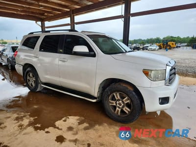 Czwarte zdjęcie samochodu z boku: 2010 TOYOTA SEQUOIA SR5 VIN:5TDZY5G13AS026585 - miniatura