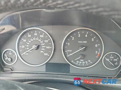 Zdjęcie 9 z 12 samochodu: 2018 BMW 320 I VIN:WBA8E1G52JNU92933 - miniatura