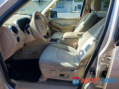 Zdjęcie 7 z 13 samochodu: 2006 FORD EXPLORER XLT VIN:1FMEU73E26UB15254 - miniatura