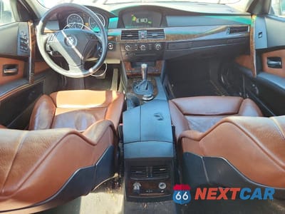Zdjęcie 8 z 12 samochodu: 2007 BMW 525 VIN:WBANF335X7CS41583 - miniatura