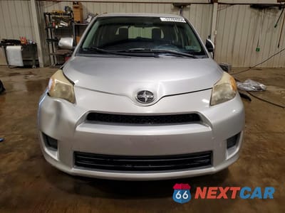 Piąte zdjęcie samochodu w środku: 2012 SCION XD BASE VIN:JTKKU4B43C1020481 - miniatura
