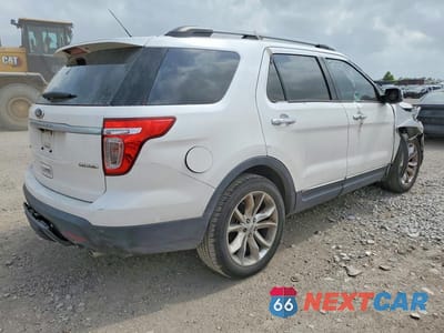 Trzecie zdjęcie samochodu z tyłu: 2015 FORD EXPLORER LIMITED VIN:1FM5K7F87FGC37523 - miniatura
