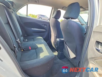Zdjęcie 10 z 13 samochodu: 2010 TOYOTA YARIS BASE VIN:JTDBT4K30A1358516 - miniatura