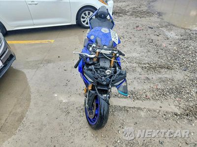 Piąte zdjęcie samochodu w środku: 2026 YAMAHA YZF1000 VIN:JYARNA7EXTA000985 - miniatura