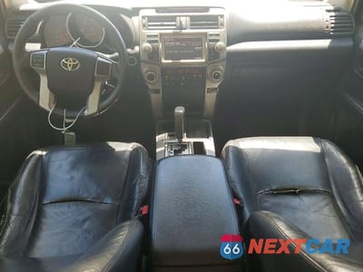 Zdjęcie 8 z 13 samochodu: 2011 TOYOTA 4RUNNER LIMITED VIN:JTEZU5JR9B5020741 - miniatura