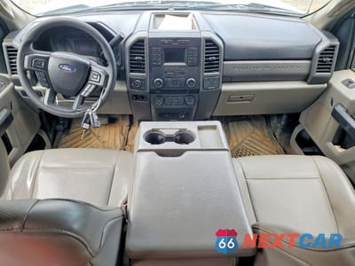 Zdjęcie 8 z 12 samochodu: 2017 FORD F350 SUPER DUTY VIN:1FD8X3F64HED46350 - miniatura