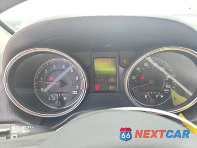 Zdjęcie 9 z 13 samochodu: 2012 JEEP GRAND CHEROKEE LAREDO VIN:1C4RJFAG2CC279568 - miniatura
