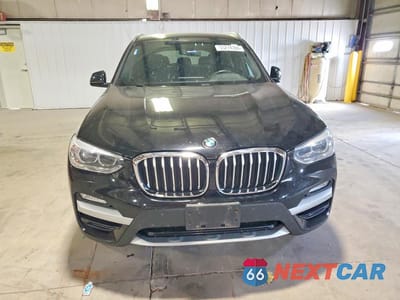 Piąte zdjęcie samochodu w środku: 2018 BMW X3 XDRIVE30I VIN:5UXTR9C50JLD67044 - miniatura