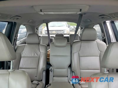 Zdjęcie 10 z 14 samochodu: 2012 HONDA ODYSSEY TOURING VIN:5FNRL5H98CB083567 - miniatura