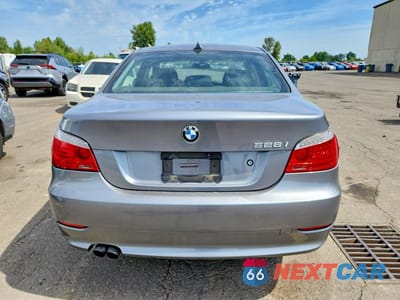 Zdjęcie 6 z 12 samochodu: 2010 BMW 528 I VIN:WBANU5C56AC129579 - miniatura