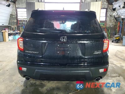 Zdjęcie 6 z 13 samochodu: 2020 HONDA PASSPORT ELITE VIN:5FNYF8H0XLB010822 - miniatura