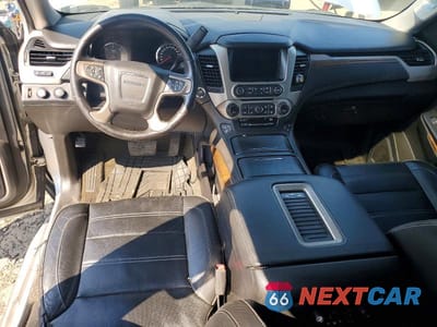 Zdjęcie 8 z 12 samochodu: 2015 GMC YUKON DENALI VIN:1GKS2CKJ1FR190412 - miniatura