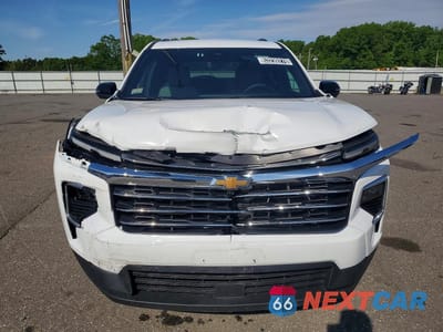 Piąte zdjęcie samochodu w środku: 2026 CHEVROLET TRAVERSE LT VIN:1GNEVGKS5TJ311279 - miniatura