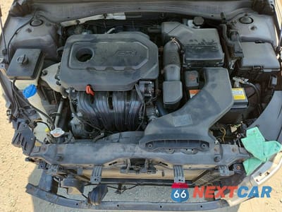 Zdjęcie 11 z 13 samochodu: 2016 KIA OPTIMA EX VIN:5XXGU4L34GG107299 - miniatura