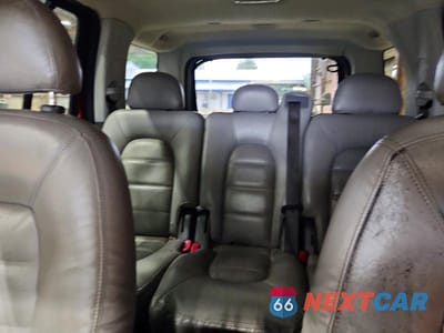 Zdjęcie 10 z 13 samochodu: 2005 FORD EXPLORER XLT VIN:1FMZU63K55UA56250 - miniatura