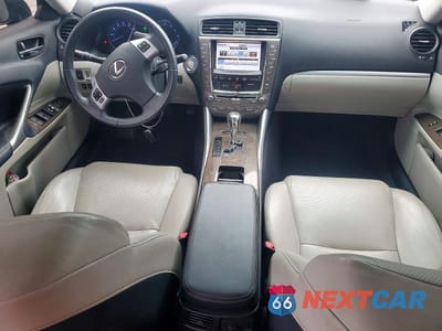 Zdjęcie 8 z 12 samochodu: 2011 LEXUS IS 350 VIN:JTHBE5C21B5026874 - miniatura