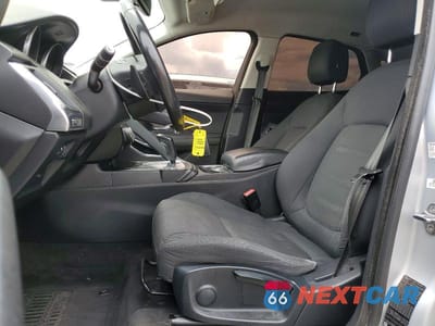 Zdjęcie 7 z 13 samochodu: 2019 JAGUAR E-PACE VIN:SADFK2FX7K1Z52497 - miniatura
