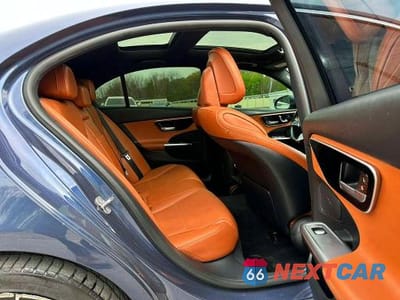 Zdjęcie 7 z 10 samochodu: 2024 MERCEDES-BENZ C 300 VIN:W1KAF4GB0RR170763 - miniatura