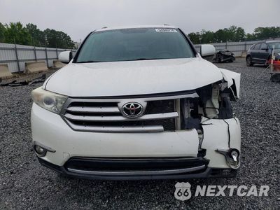 Piąte zdjęcie samochodu w środku: 2013 TOYOTA HIGHLANDER PLUS VIN:5TDZK3EHXDS131358 - miniatura