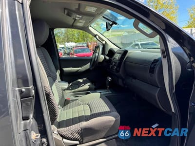 Zdjęcie 10 z 12 samochodu: 2013 NISSAN FRONTIER SV V6 VIN:1N6AD0CW2DN762325 - miniatura