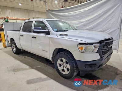 Czwarte zdjęcie samochodu z boku: 2022 RAM 1500 TRADESMAN VIN:1C6RRFNG7NN365184 - miniatura