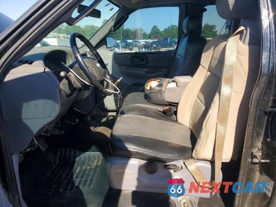 Zdjęcie 7 z 12 samochodu: 2003 FORD F150 VIN:1FTRX07253KC11407 - miniatura