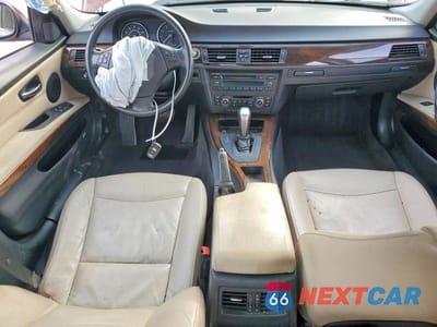 Zdjęcie 8 z 12 samochodu: 2011 BMW 328 XI VIN:WBAPK7C55BF196149 - miniatura