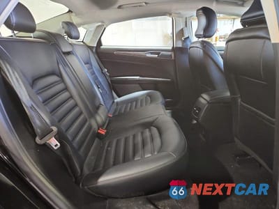 Zdjęcie 10 z 12 samochodu: 2019 FORD FUSION SEL VIN:3FA6P0CD9KR215227 - miniatura