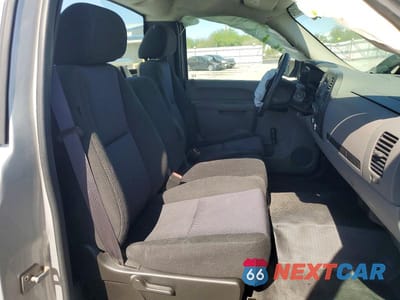 Zdjęcie 10 z 13 samochodu: 2011 CHEVROLET SILVERADO C1500 VIN:1GCNCPEXXBZ167587 - miniatura