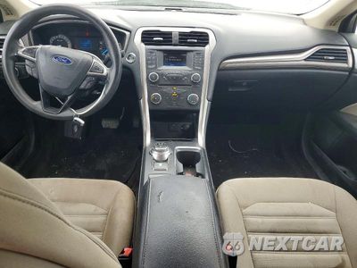 Zdjęcie 8 z 12 samochodu: 2017 FORD FUSION S VIN:3FA6P0G78HR107016 - miniatura