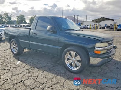 Czwarte zdjęcie samochodu z boku: 2001 CHEV SILVERADO VIN:1GCEC14W51Z219938 - miniatura