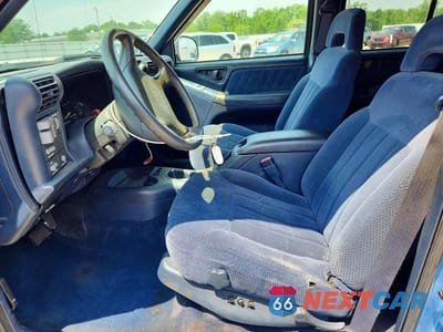Zdjęcie 7 z 14 samochodu: 1996 CHEVROLET BLAZER VIN:1GNDT13W6T2220256 - miniatura