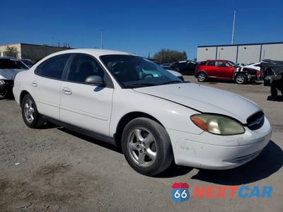 Czwarte zdjęcie samochodu z boku: 2002 FORD TAURUS SE VIN:1FAFP53U72G216543 - miniatura
