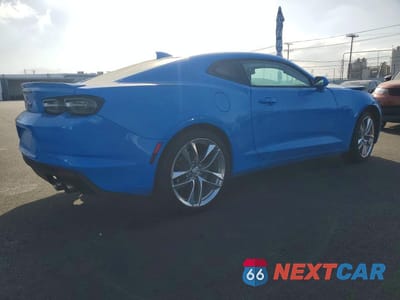 Trzecie zdjęcie samochodu z tyłu: 2023 CHEVROLET CAMARO LT1 VIN:1G1FF1R78P0127466 - miniatura
