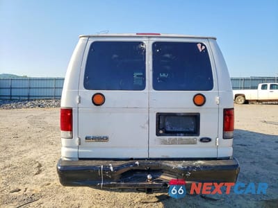 Zdjęcie 6 z 13 samochodu: 2007 FORD ECONOLINE E250 VAN VIN:1FTNE24L47DA39524 - miniatura