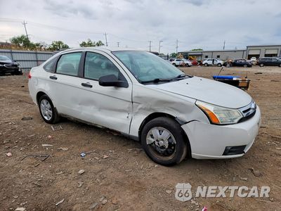 Czwarte zdjęcie samochodu z boku: 2011 FORD FOCUS S VIN:1FAHP3EN9BW168505 - miniatura